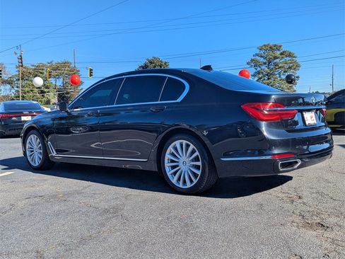 Used 2018 BMW 740i 740i image 3