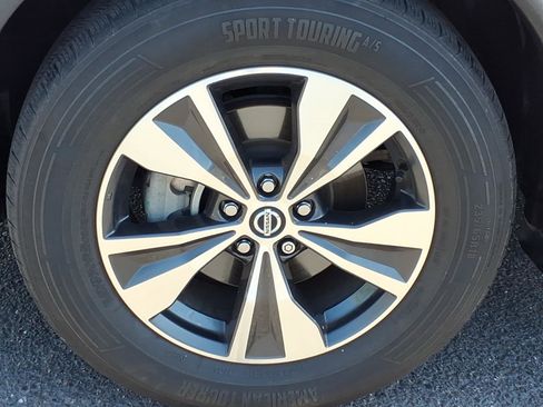 Used 2020 Nissan Murano S w/ Technology Package FWD image 9