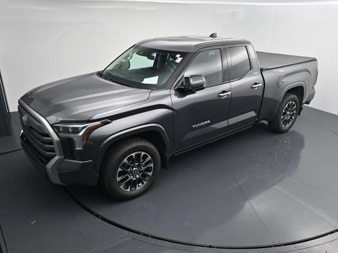 Used 2022 Toyota Tundra Limited AWD/4WD image 23