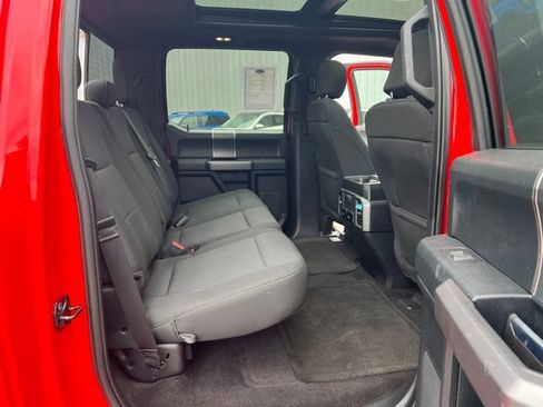 Used 2020 Ford F150 XLT w/ Equipment Group 302A Luxury AWD/4WD image 17