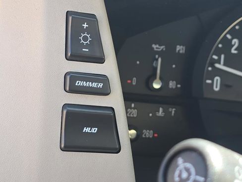 Used 2005 Cadillac XLR RWD image 25