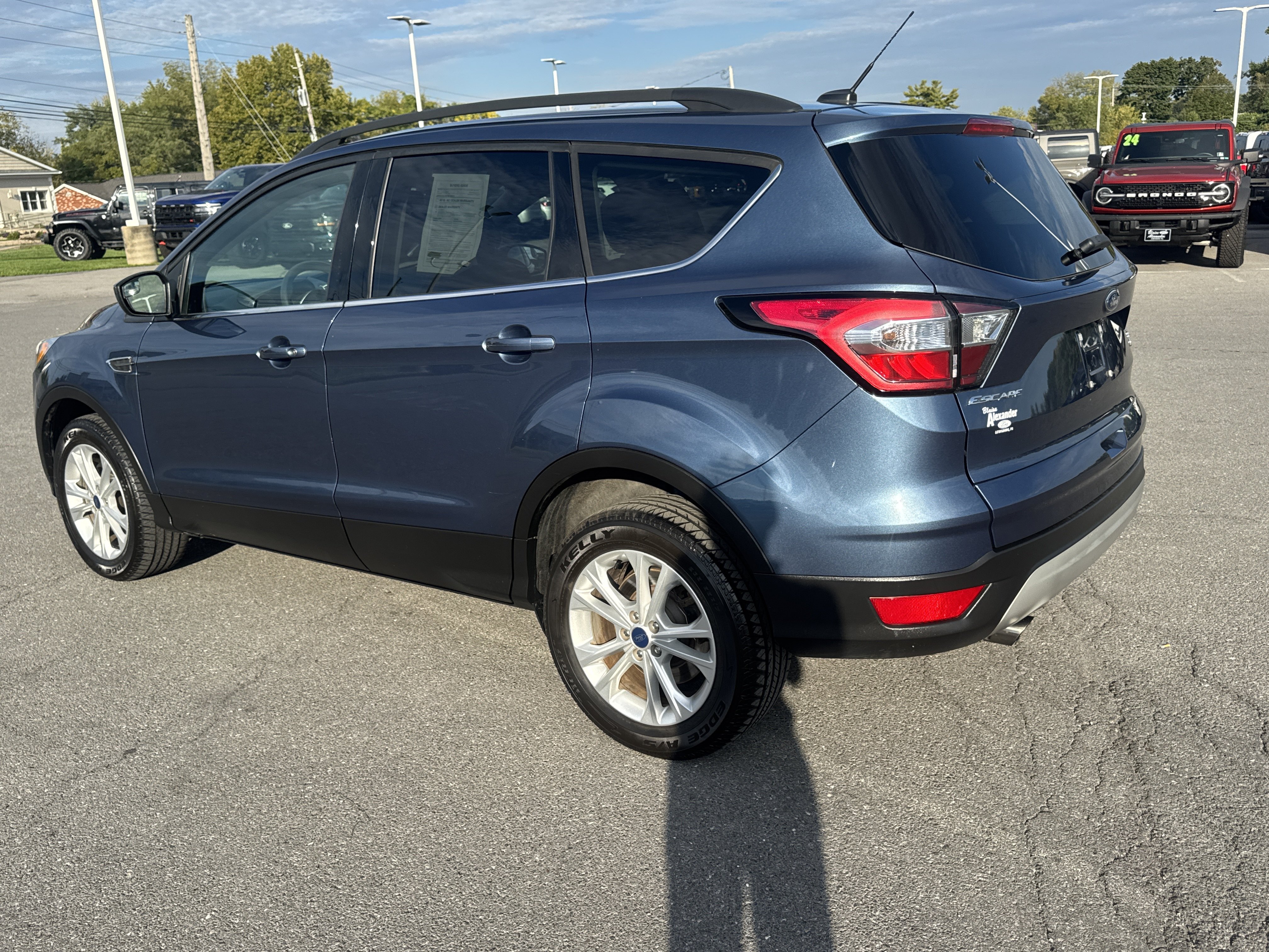 Used 2018 Ford Escape SE AWD/4WD image 6