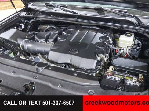 Used 2017 Toyota 4Runner Limited AWD/4WD image 17