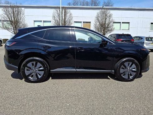 Certified 2025 Nissan Murano SL image 9