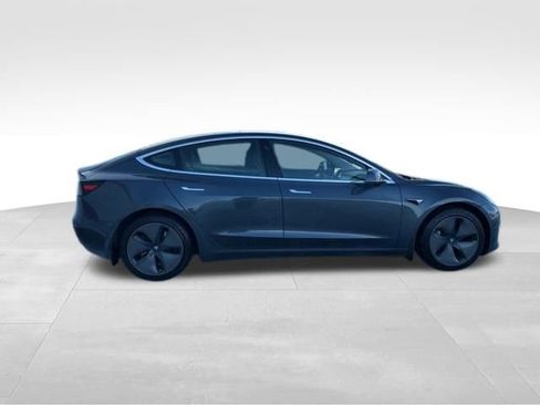 Used 2019 Tesla Model 3 Long Range image 10
