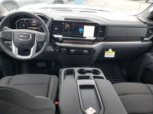 New 2026 GMC Sierra 1500 Elevation AWD/4WD image 9