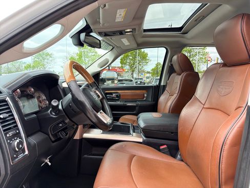 Used 2014 RAM 2500 Longhorn w/ Convenience Group AWD/4WD image 11