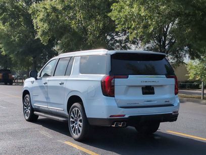 New 2026 GMC Yukon XL Denali w/ Advanced Technology Package