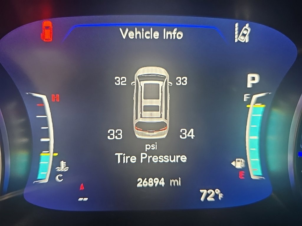 Used 2024 Chrysler Pacifica Limited FWD image 18