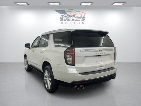 Used 2021 Chevrolet Tahoe High Country w/ Premium Package AWD/4WD image 6