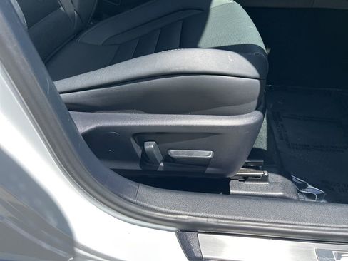 Used 2022 Lexus IS 350 F Sport RWD image 39