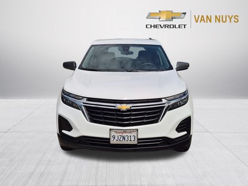 Used 2024 Chevrolet Equinox LS FWD image 2