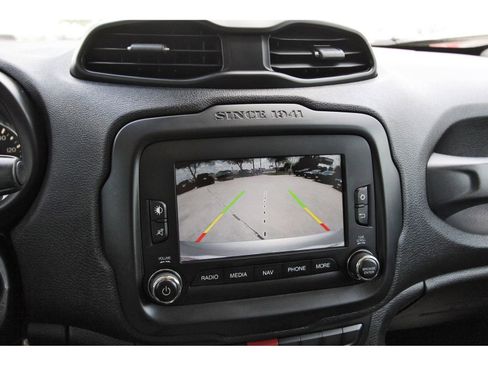 Used 2015 Jeep Renegade Latitude w/ Popular Equipment Group image 25