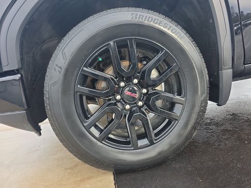 Certified 2024 GMC Sierra 1500 Elevation image 18