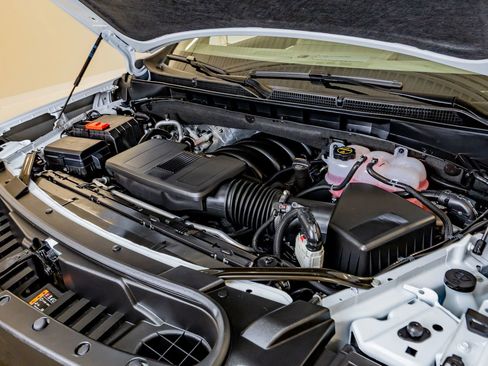 Used 2026 GMC Yukon XL Denali w/ LPO, Floor Liner Package image 39