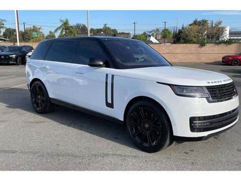 Used 2023 Land Rover Range Rover Long Wheelbase SE AWD/4WD image 7