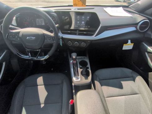 New 2026 Chevrolet Trax RS w/ Driver Confidence Package FWD image 21