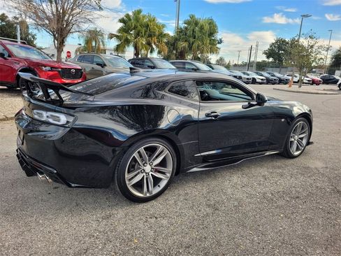 Used 2017 Chevrolet Camaro LT image 13