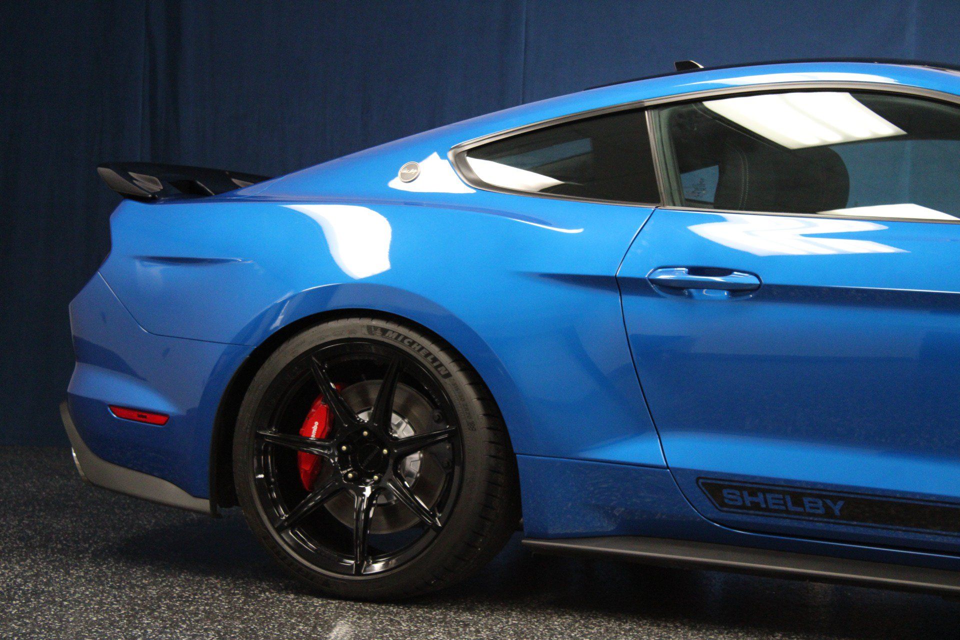 Used 2020 Ford Mustang Shelby GT500 w/ Technology Package RWD image 14