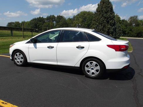 Used 2016 Ford Focus S FWD image 11