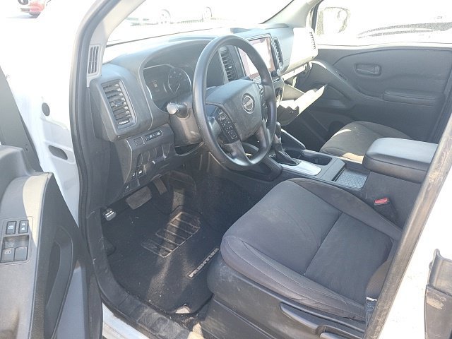 Used 2023 Nissan Frontier S AWD/4WD image 5