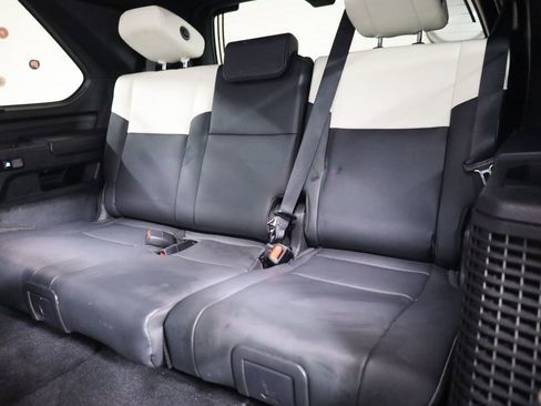 Used 2024 Toyota Sequoia Capstone AWD/4WD image 64