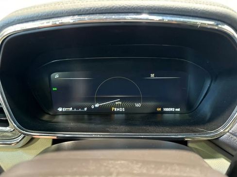 Used 2019 Lincoln Continental Reserve w/ Rear Seat Package AWD/4WD image 21