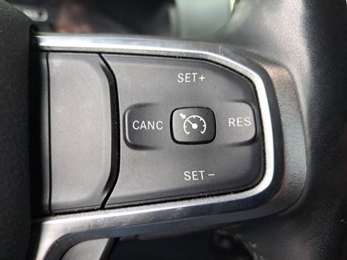 Used 2020 RAM 1500 Laramie image 37