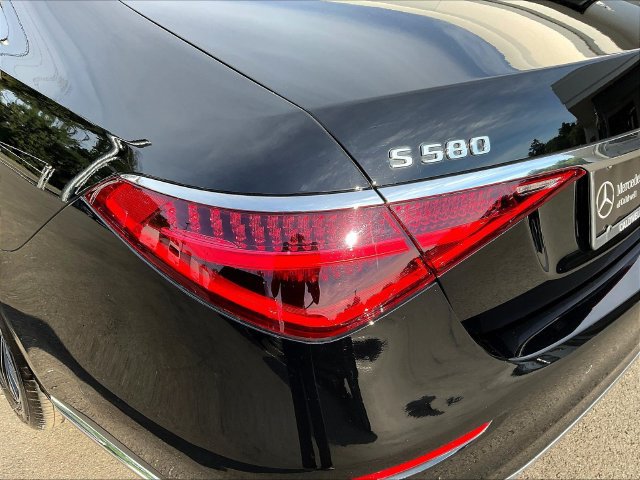 Certified 2021 Mercedes-Benz S 580 4MATIC Sedan image 25