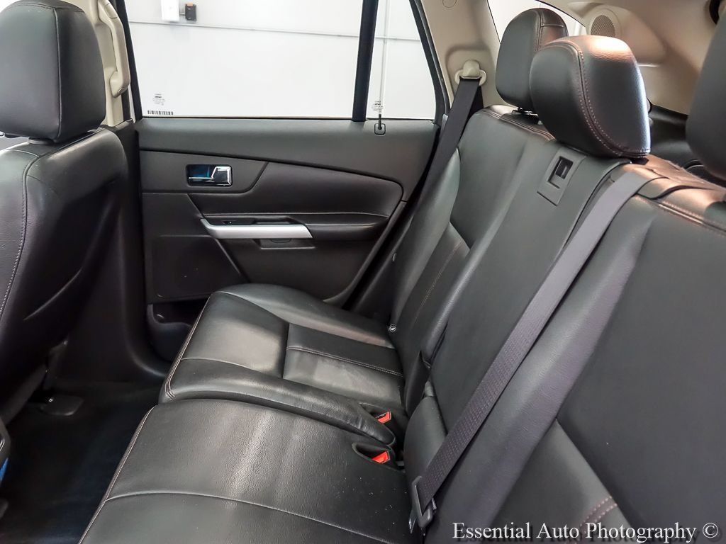 Used 2013 Ford Edge Limited AWD/4WD image 13