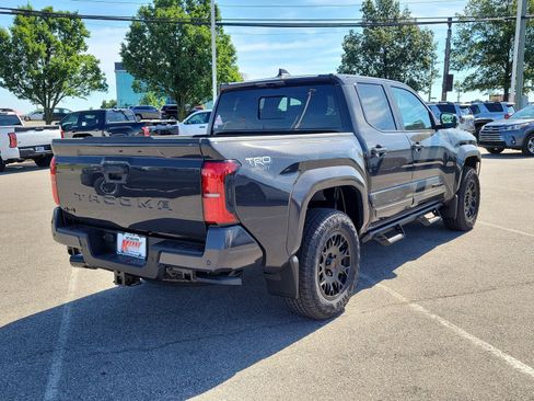 New 2026 Toyota Tacoma TRD Sport AWD/4WD image 4