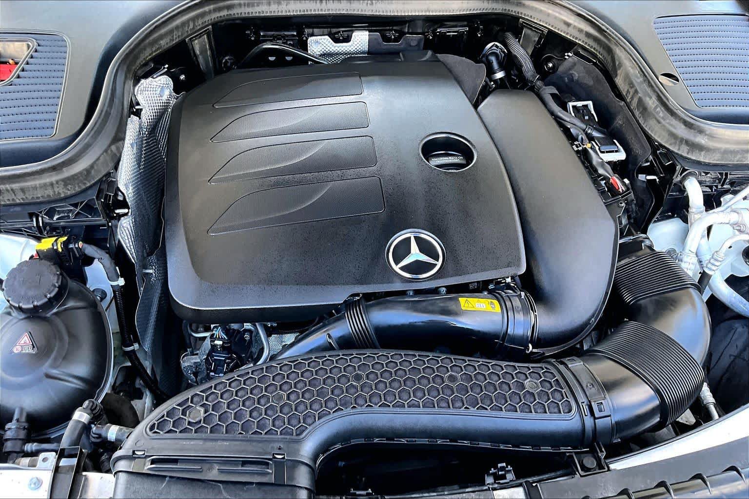 Used 2022 Mercedes-Benz GLC 300 image 33