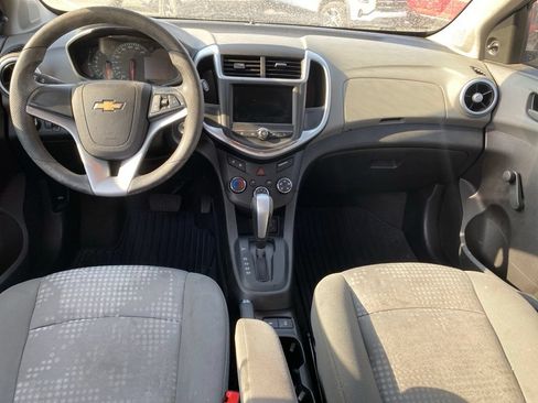 Used 2020 Chevrolet Sonic LS FWD image 9