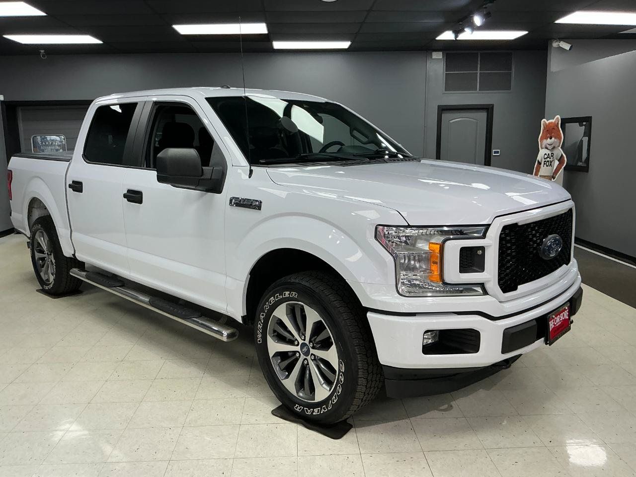 Used 2019 Ford F150 XL w/ Equipment Group 101A Mid AWD/4WD image 2