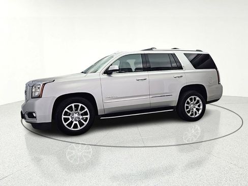 Used 2018 GMC Yukon Denali w/ Open Road Package image 3