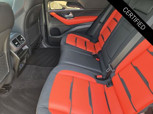 Used 2025 Mercedes-Benz GLE 53 AMG 4MATIC image 28
