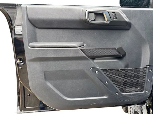 Used 2025 Ford Bronco Outer Banks AWD/4WD image 23