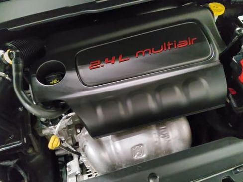Used 2022 Jeep Compass Limited AWD/4WD image 40