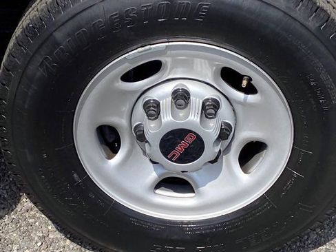 Used 2024 GMC Savana 2500 w/ Driver Convenience Package RWD image 22