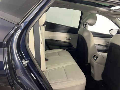 Used 2025 Hyundai Tucson Limited image 32