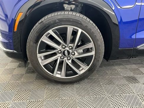 Used 2026 Cadillac Vistiq Sport w/ LPO, Floor Liner Package AWD/4WD image 30