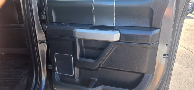 Used 2019 Ford F150 Lariat w/ Equipment Group 502A Luxury AWD/4WD image 12