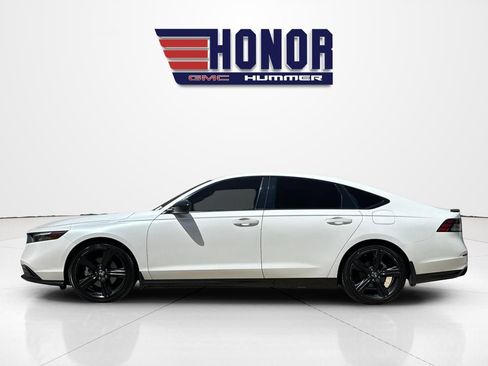 Used 2023 Honda Accord Sport image 7