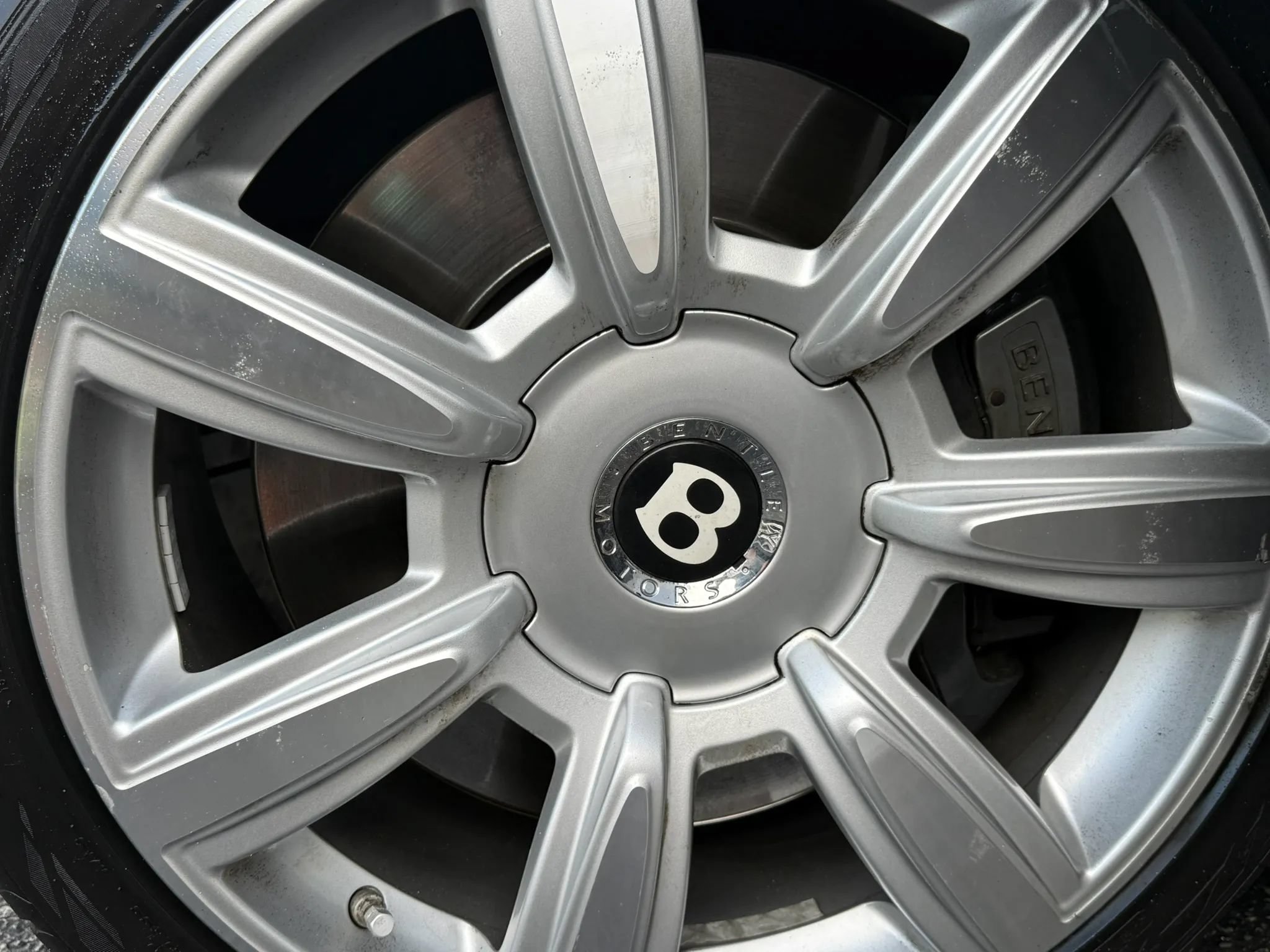 Used 2006 Bentley Flying Spur Flying Spur AWD/4WD image 39