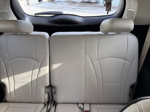 Used 2022 Buick Enclave Premium w/ LPO, Floor Liner Package image 20