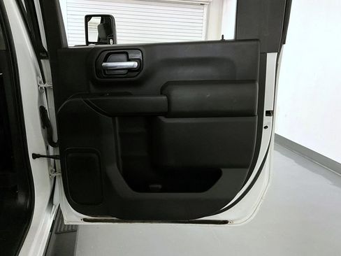 Used 2020 Chevrolet Silverado 2500 W/T w/ WT Convenience Package image 17