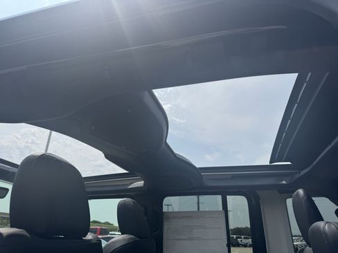 New 2025 Jeep Wrangler Unlimited Rubicon 392 image 24