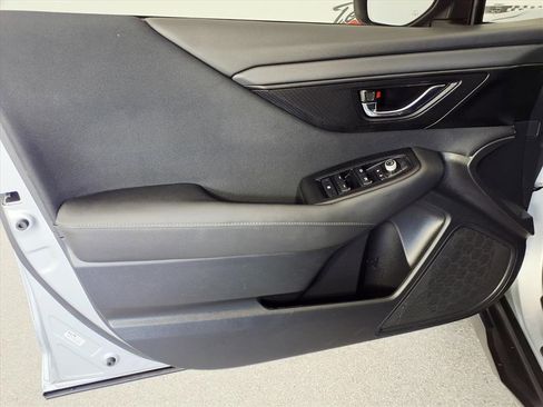 Certified 2025 Subaru Outback Premium w/ Popular Package #1A image 12