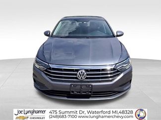 Used 2021 Volkswagen Jetta FWD video 3