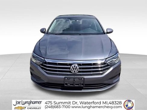 Used 2021 Volkswagen Jetta FWD image 3